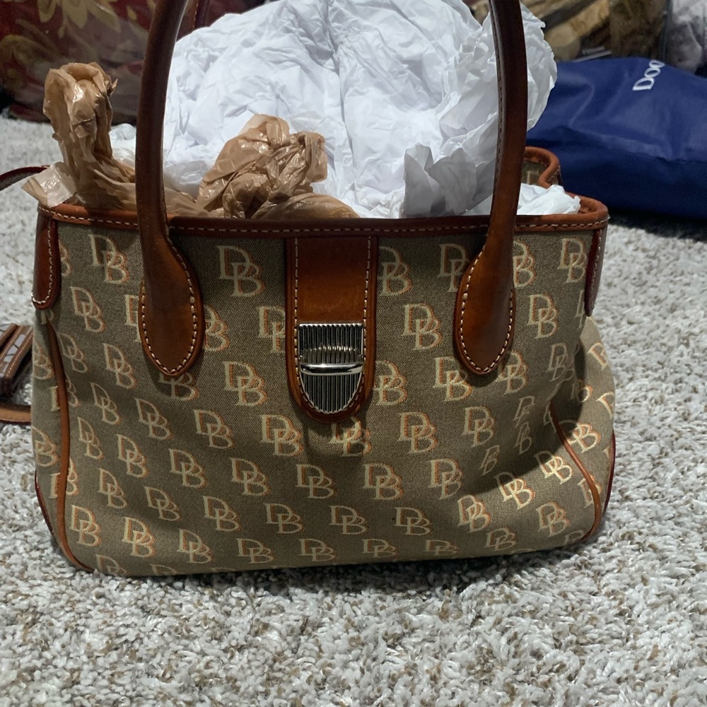 Dooney & Bourke Logo Satchel - Picture 4 of 4